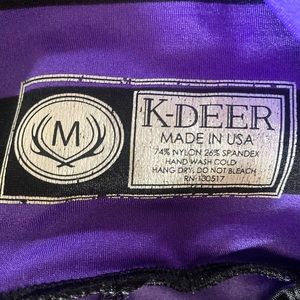 K-DEER Women’s 3/4 Tights. You will receive both pairs with this purchase!